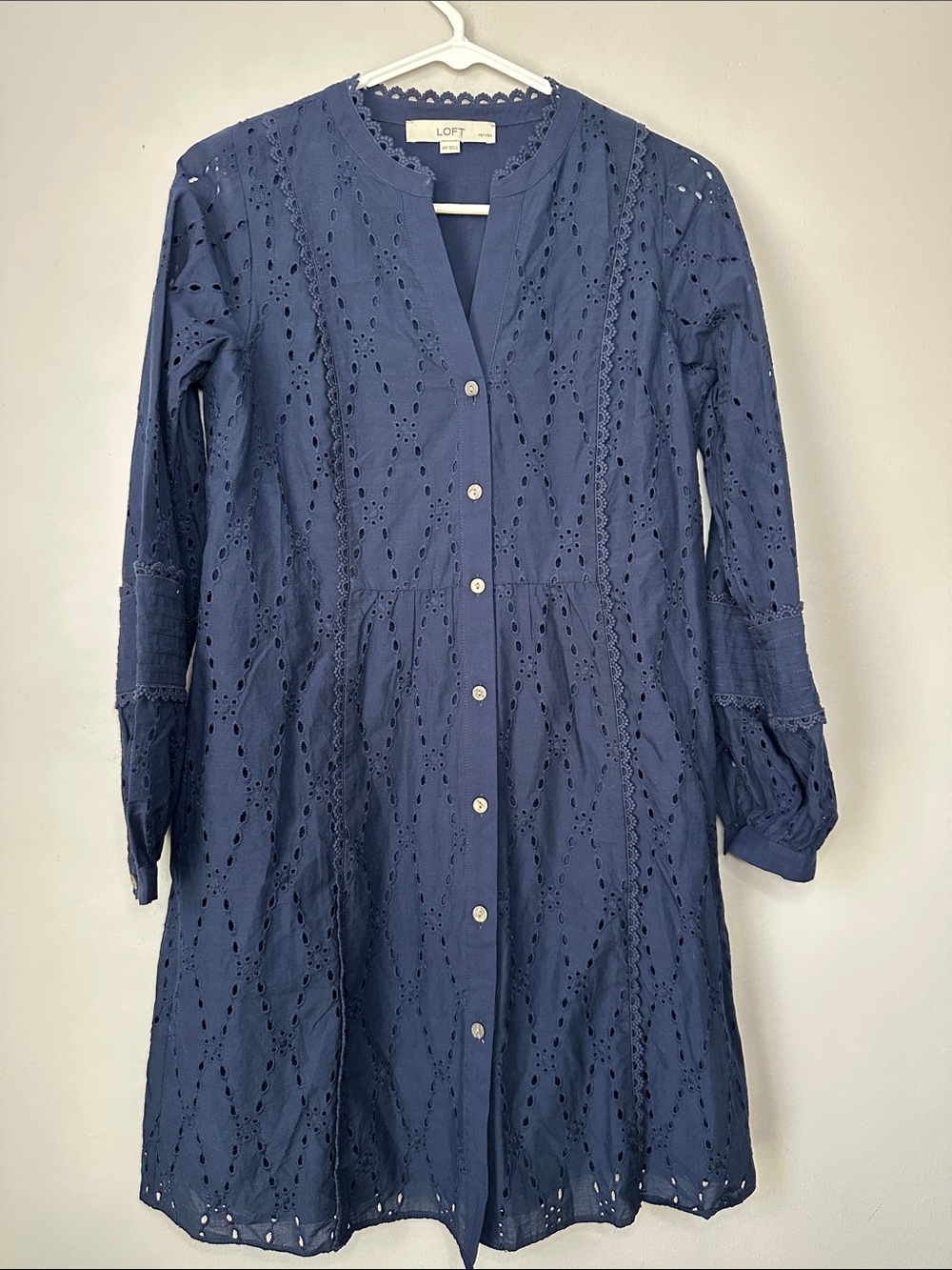 LOFT Navy Eyelet Button-Front Tunic Dresseize XSP